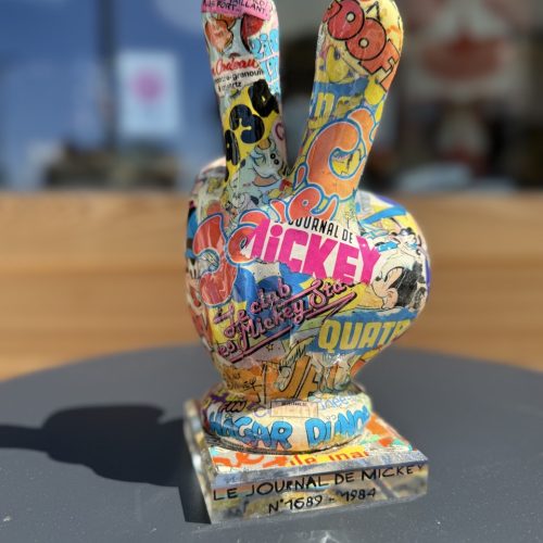 Sculpture main de Mickey